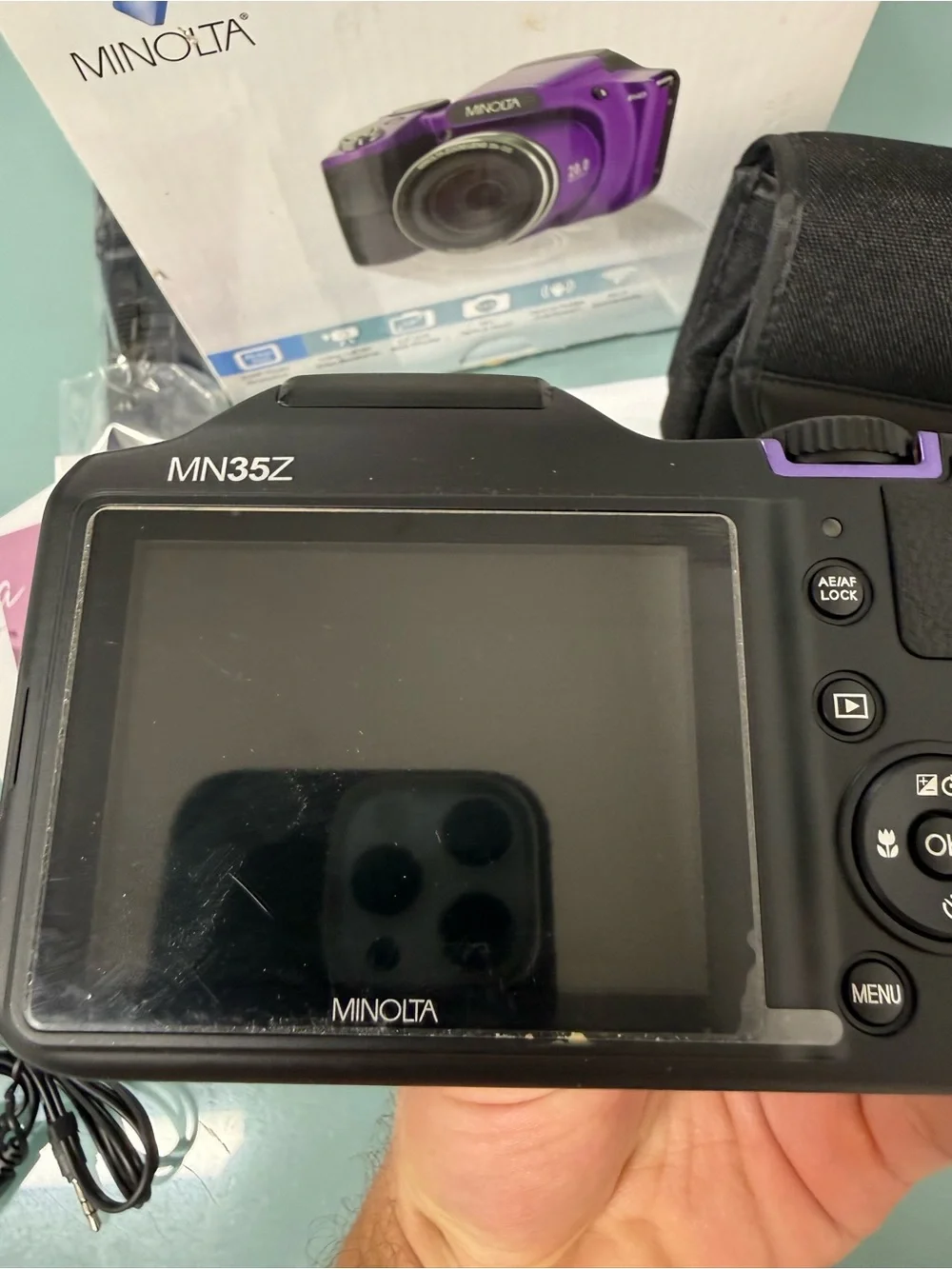 Minolta purple compact
